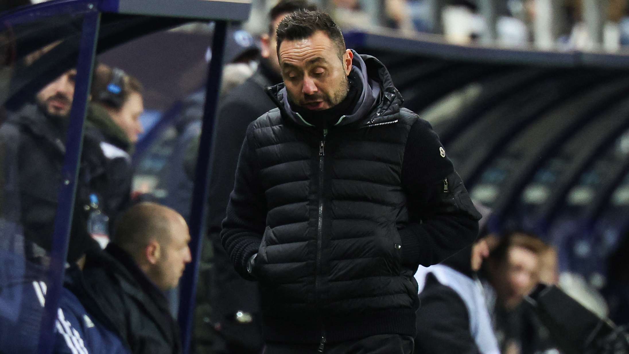 爱游戏中国体育-转折点马赛再遭质疑，欧冠赛前攻防权衡，赛场秩序良好，赛季目标并未改变的简单介绍