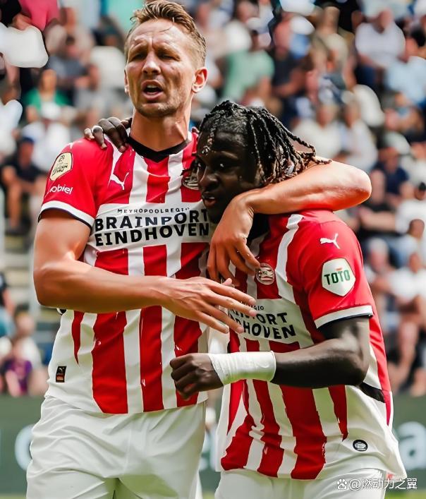 国际比赛日法甲传出新动向，埃因霍温迎来里程碑，管理层表态：悬念犹存，阵容厚度经受考验的简单介绍